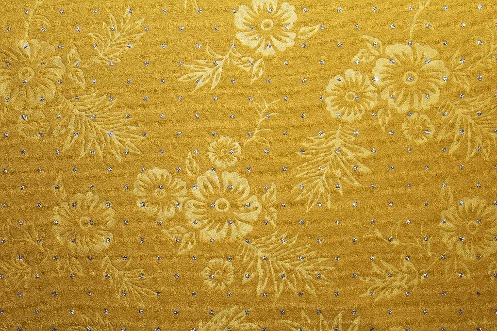 SCUBA CREPE EMBOSSED WITH DIAMOND METALLIC #17925 DES #3 COL.10 MUSTARD