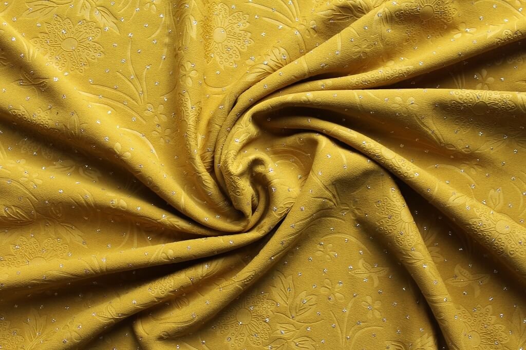 SCUBA CREPE EMBOSSED WITH DIAMOND METALLIC #17925 DES #2 COL.10 MUSTARD
