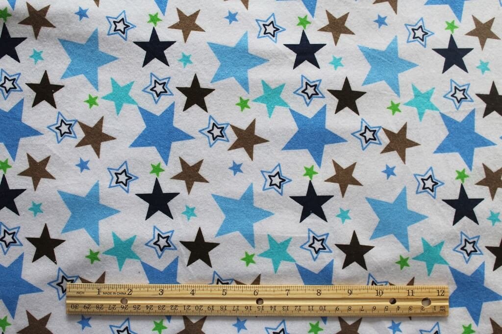FLANNEL PRINT 17945. DES. 'BLUE STARS'
