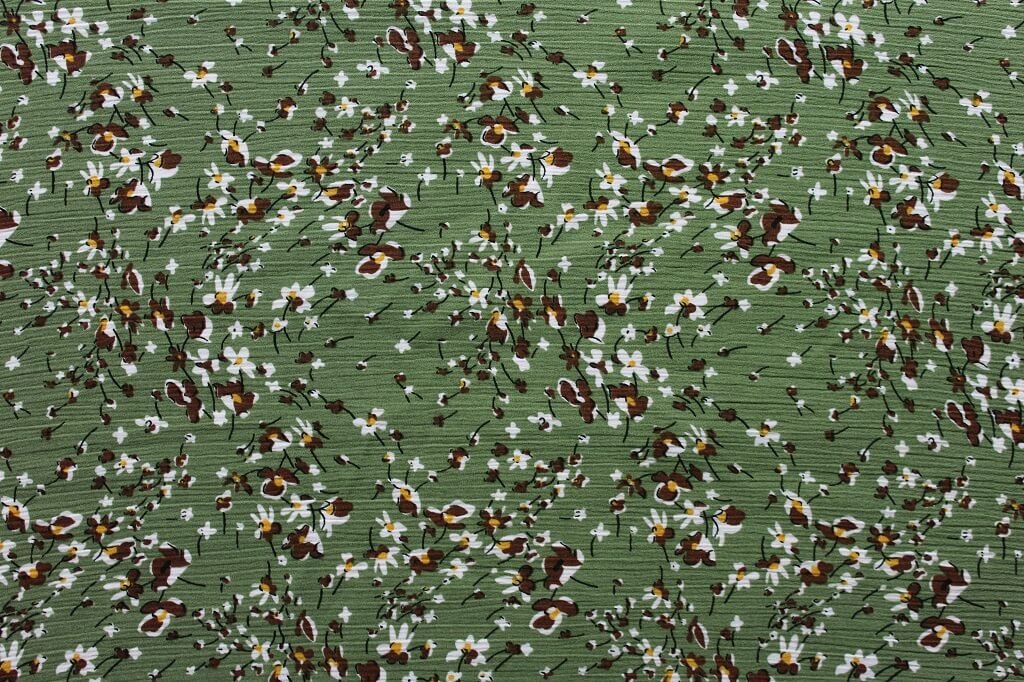 KOSHIBO YORYO CREPE 18202. DES. 25 COL.3 GREEN BACKGROUND