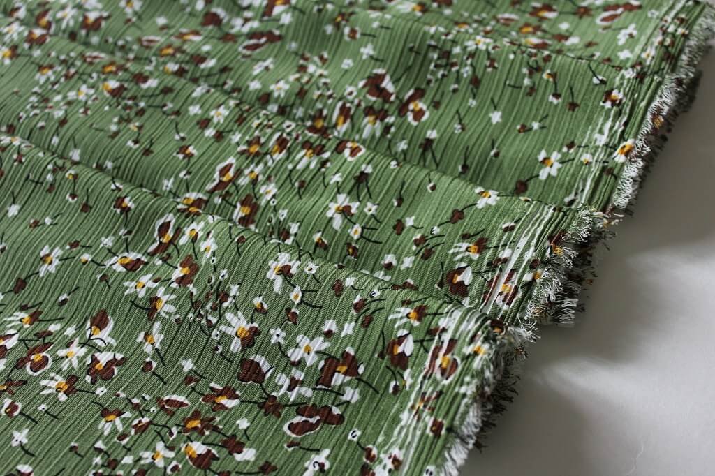 KOSHIBO YORYO CREPE 18202. DES. 25 COL.3 GREEN BACKGROUND Crepe Dress