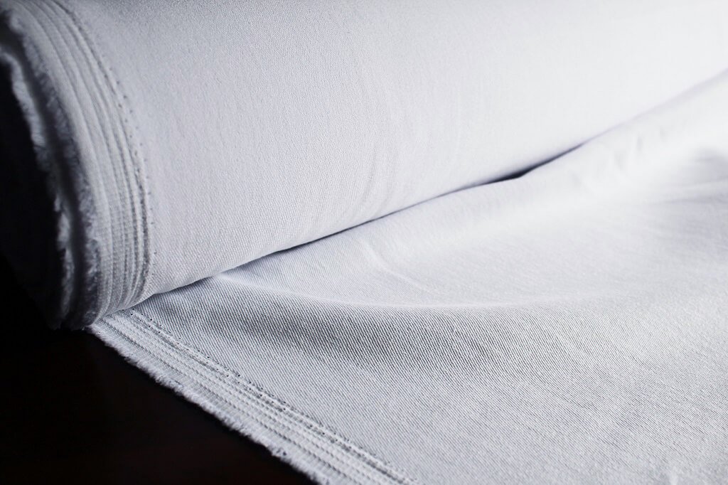 8 oz White Denim Fabric for sewing, crafting|Lightweight White Denim Fabric |White Denim fabric by the yard |Jean Material|White Denim Material|White Jean Fabric DENIM FABRIC