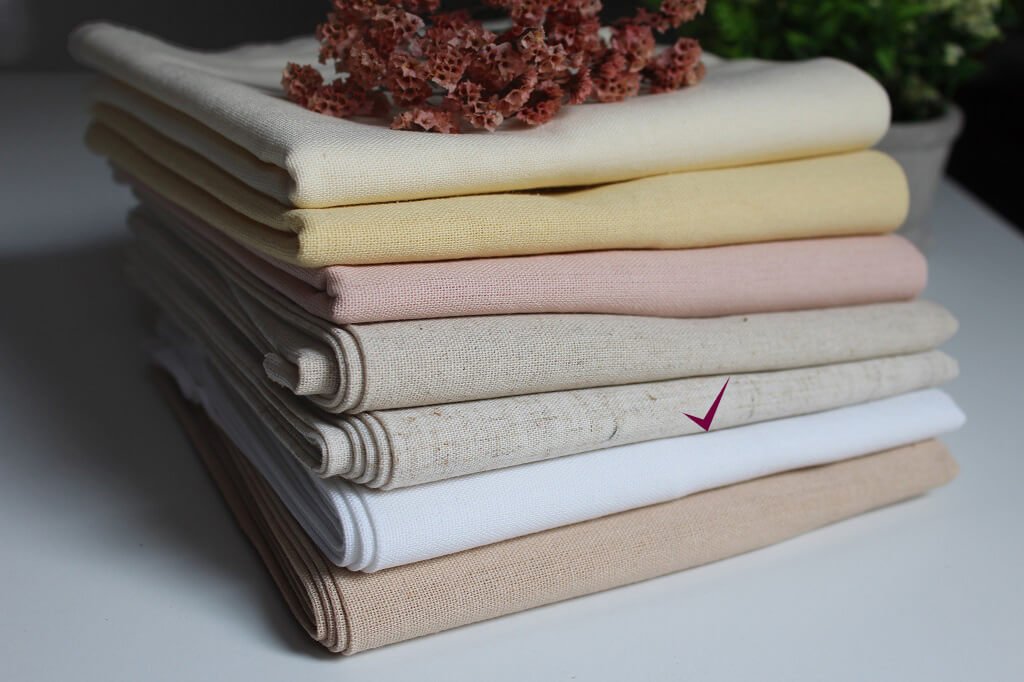 LINEN PLAIN DYED KC 20 COL.7 LIGHT NATURAL