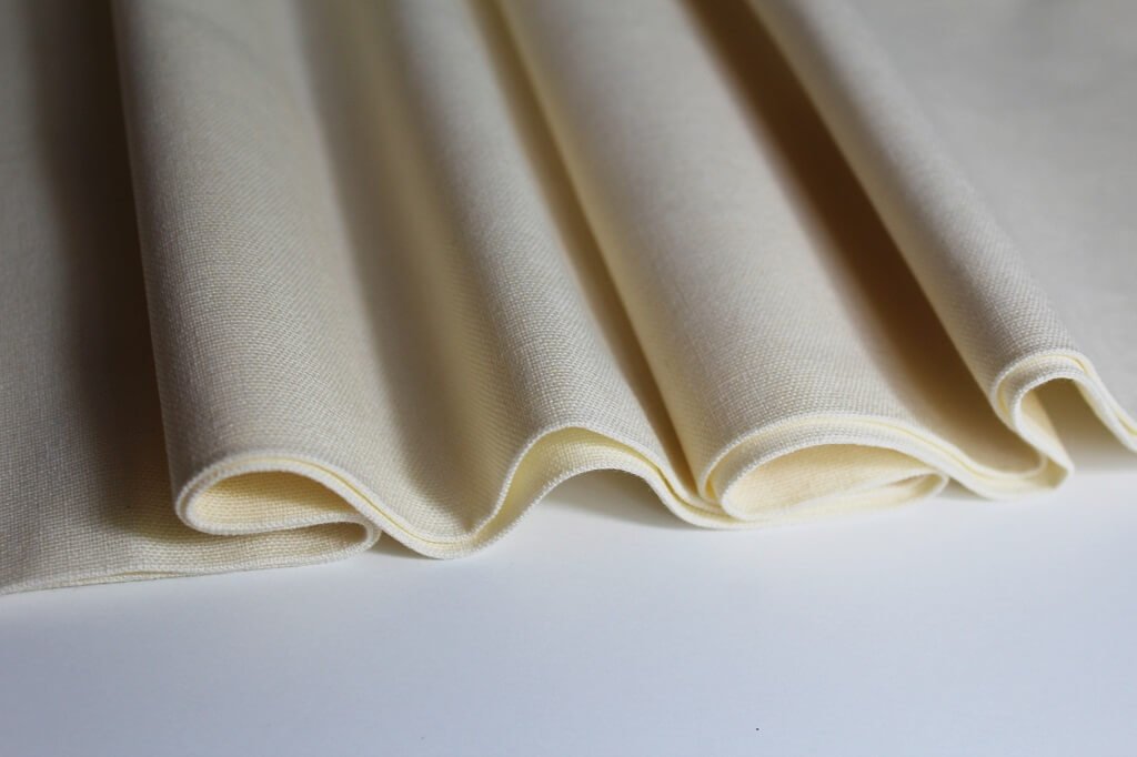 LINEN PLAIN DYED KC 20 COL.6 CREAM