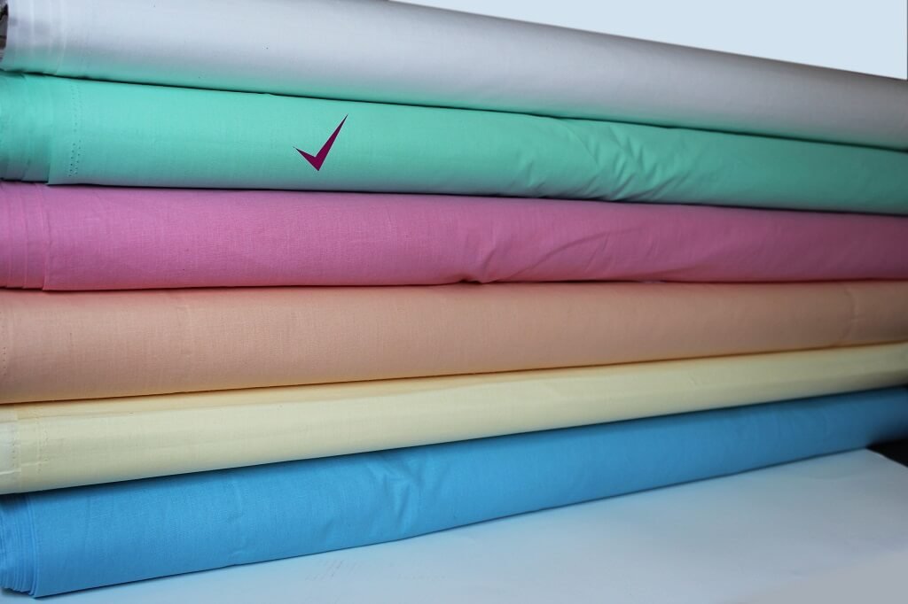 COTTON SHEETING 60'' INCH WIDE. LIGHT MINT COLOR