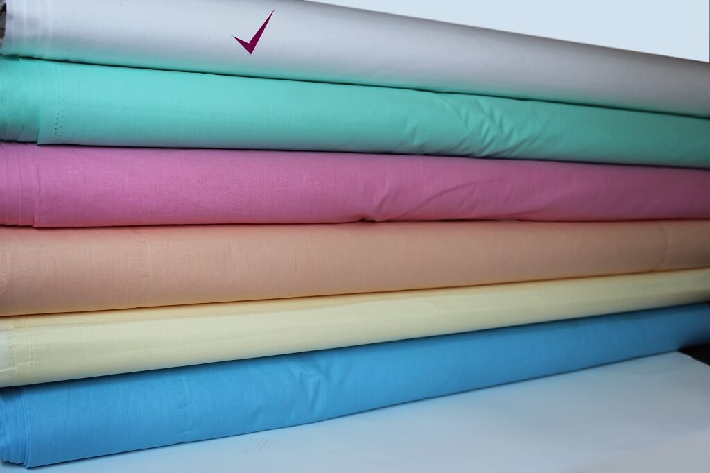 COTTON SHEETING 60'' INCH WIDE. WHITE