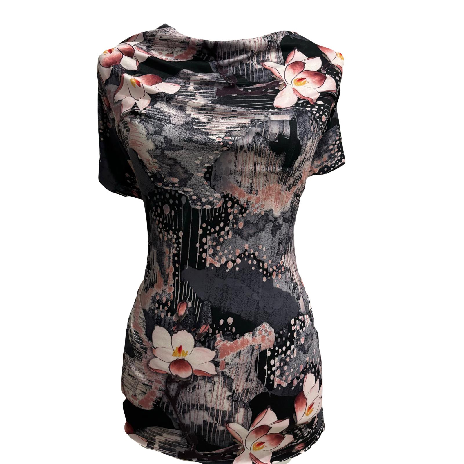 DTY DOUBLE BRUSH FABRIC KNIT| DIGITAL PRINT  KC-64 COL.1 BLACK BACKGROUND DTY DOUBLE BRUSH KNIT FABRIC/ POLYESTER FABRIC, STRETCH FABRIC ON A MANNEQUIN